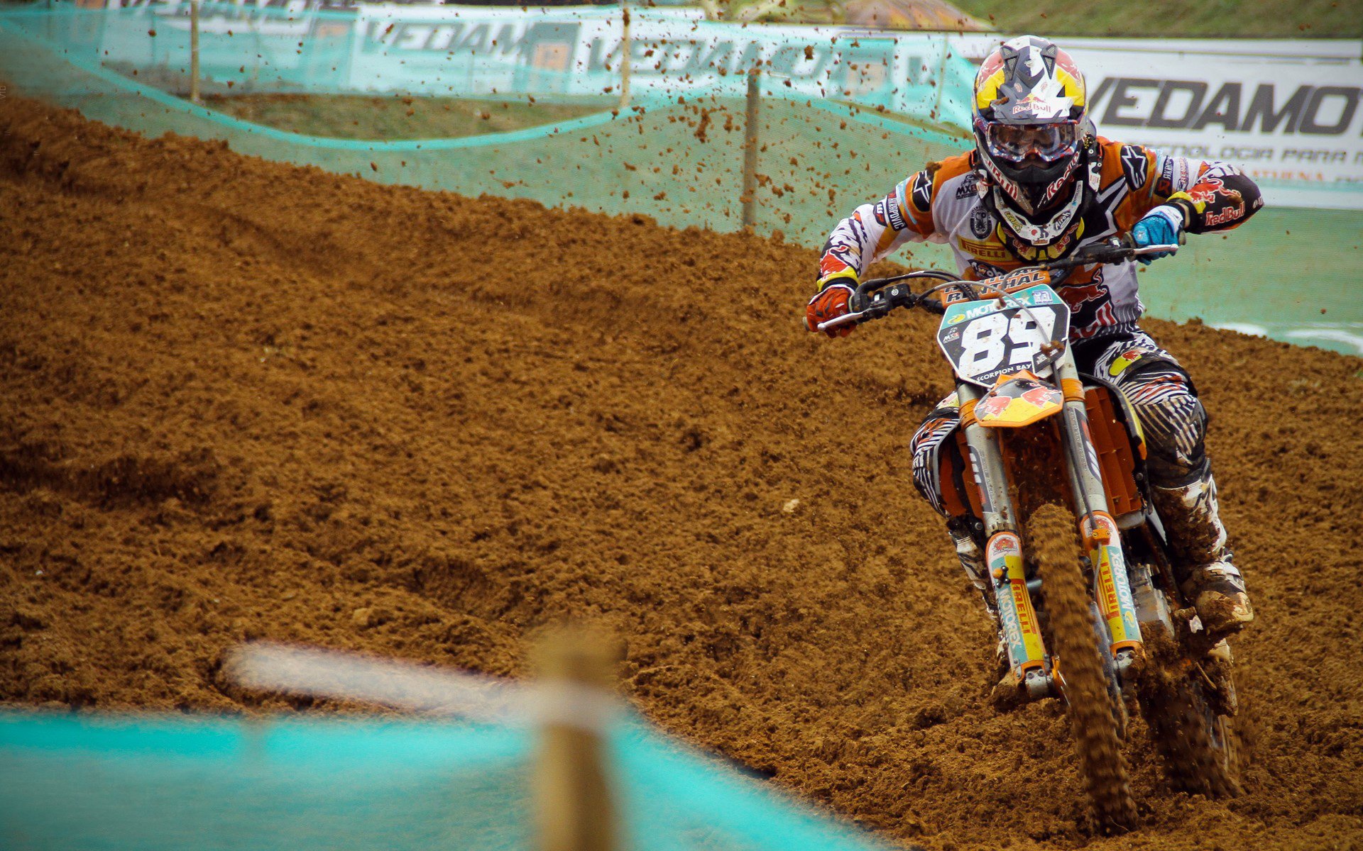 法甲：巴黎持续高歌猛进，3-0完胜南特，法甲巴黎队